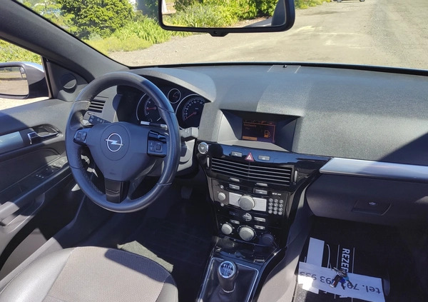 Opel Astra cena 13900 przebieg: 143000, rok produkcji 2008 z Szczecin małe 121